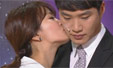 '개콘' 김지민,김기리에 뽀뽀 감행