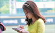 김세희 아나의 화사한 옷차림